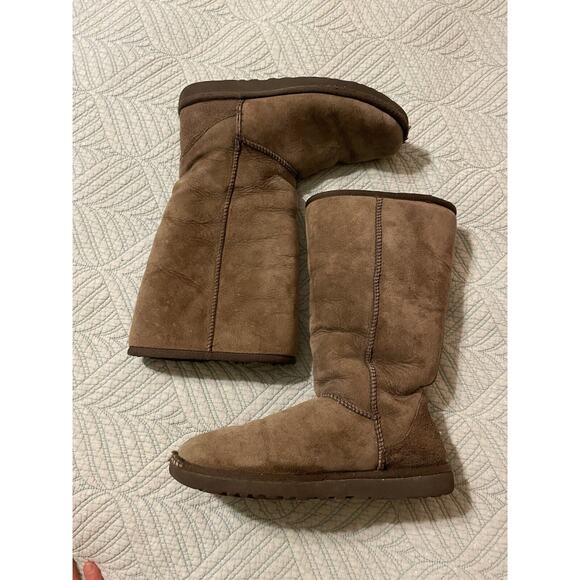 UGG Classic Sheep Skin Tall Dark Chocolate Brown Y2K Style Cozy Women’s 8 Boots - Picture 2 of 8